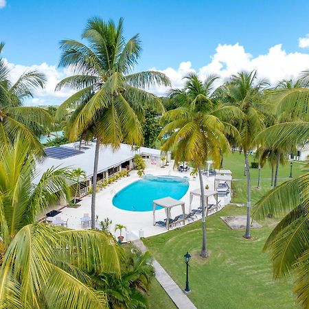 All Seasons Resort Saint James Exteriör bild